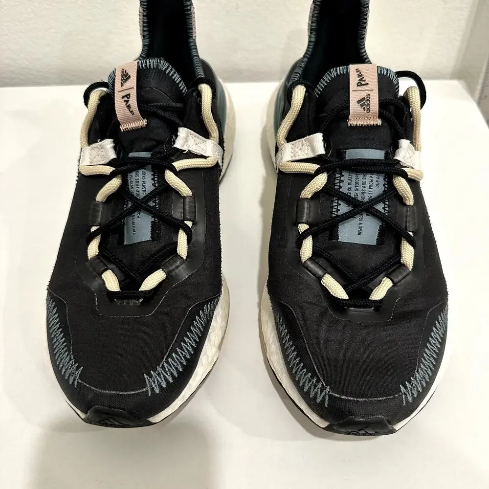 adidas very slight peeling